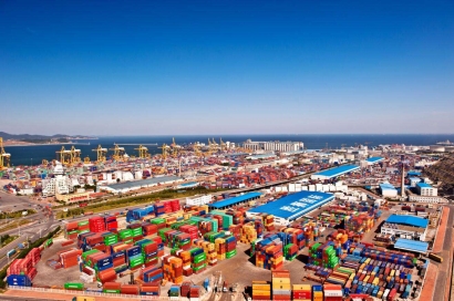 大連大窯灣港進口報關(guān)公司哪家好?17年進口經(jīng)驗